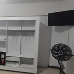 Quarto A 200M Da Praia Do Campeche Com Piscina