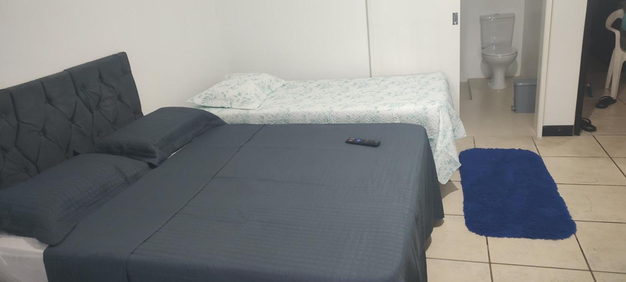 Habitación en casa particular Quarto A 200m Da Praia Do Campeche Com Piscina