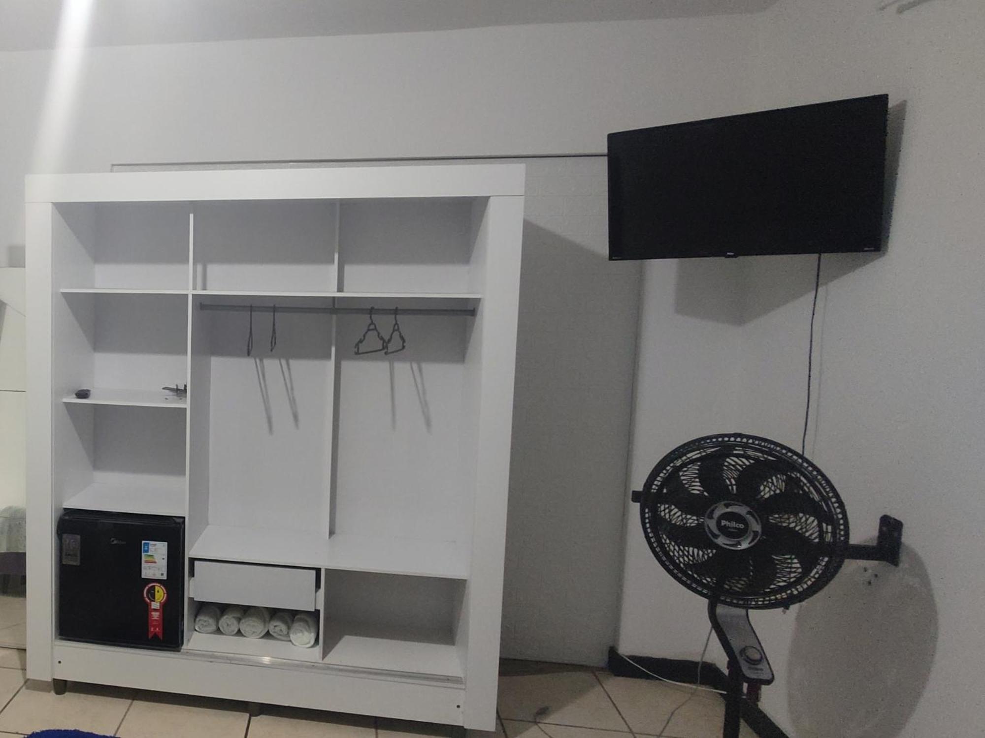 Habitación en casa particular Quarto A 200m Da Praia Do Campeche Com Piscina Florianópolis